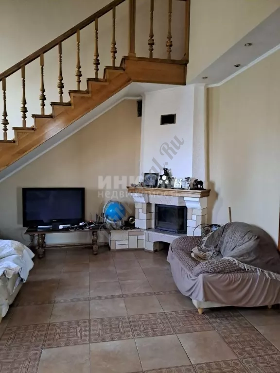 Продам дом 320м2 в центре Луганска