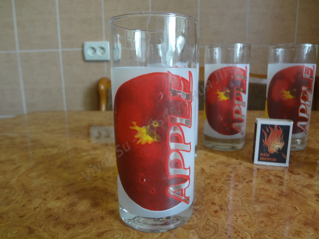 Стаканы стеклянные Apple