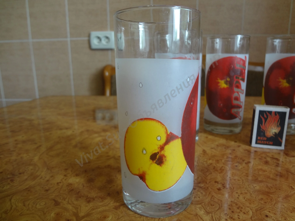 Стаканы стеклянные Apple