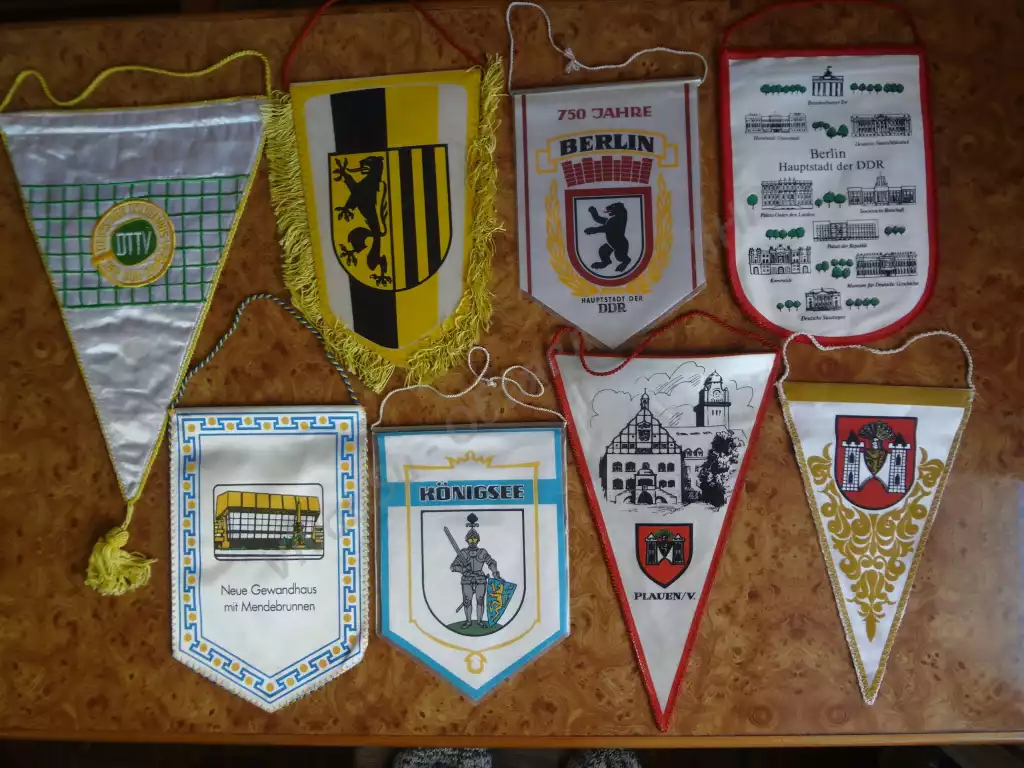 Вымпелы и флаги СССР и ГДР