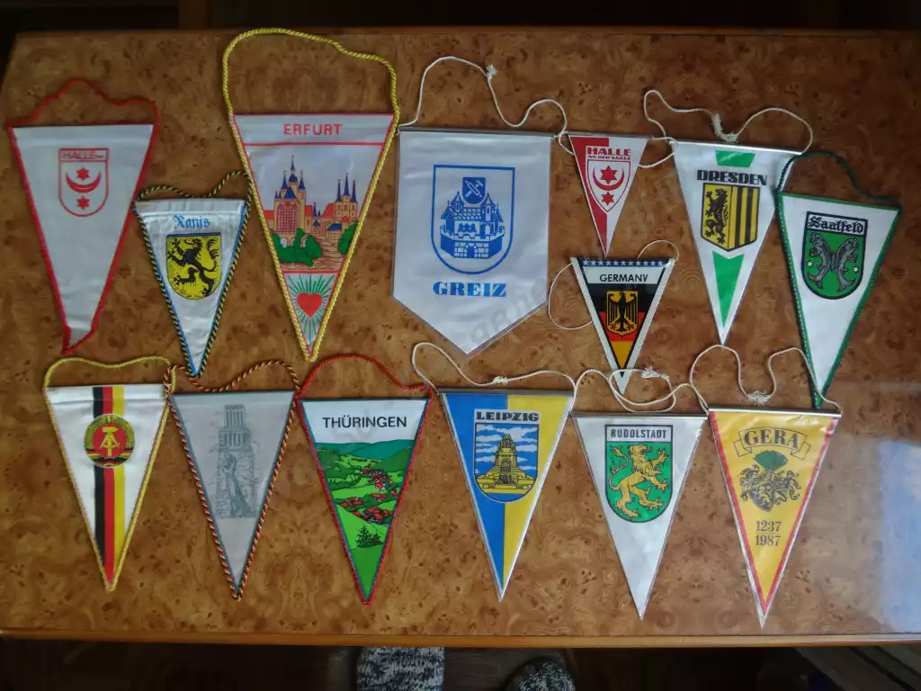 Вымпелы и флаги СССР и ГДР