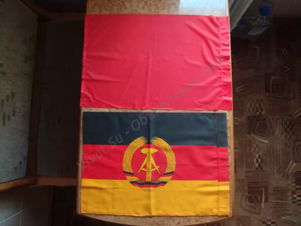 Вымпелы и флаги СССР и ГДР