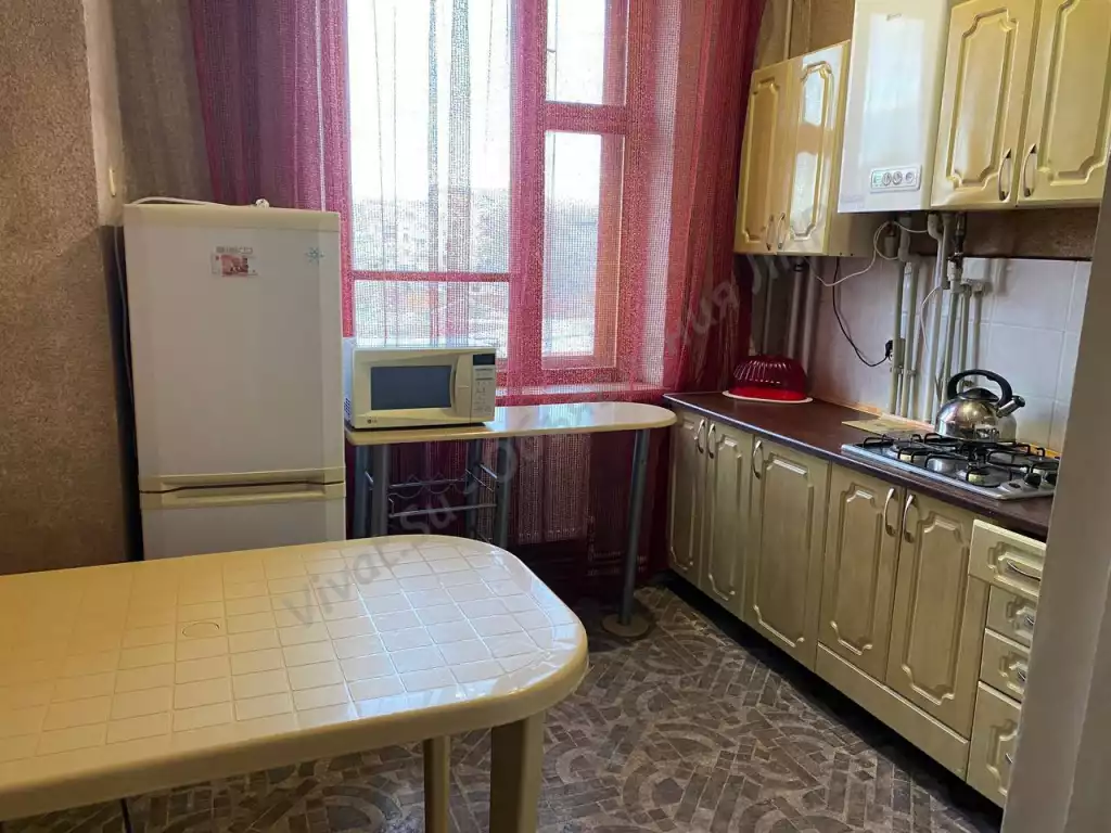Аренда квартиры, 2 комнаты, 50 м² агент