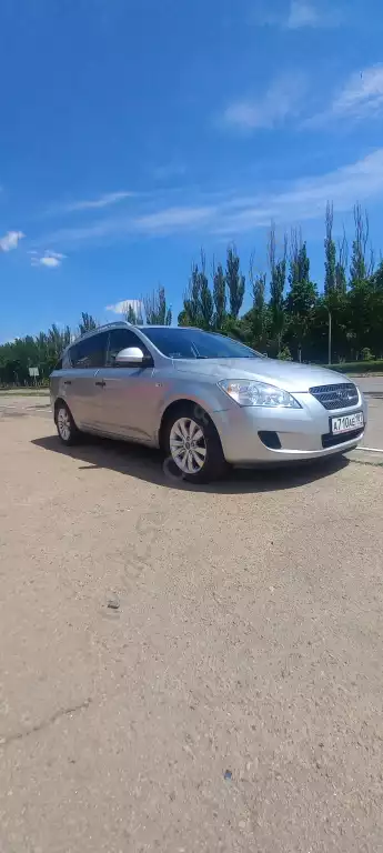 Продам автомобиль Kia Ceed - 2008 г.в