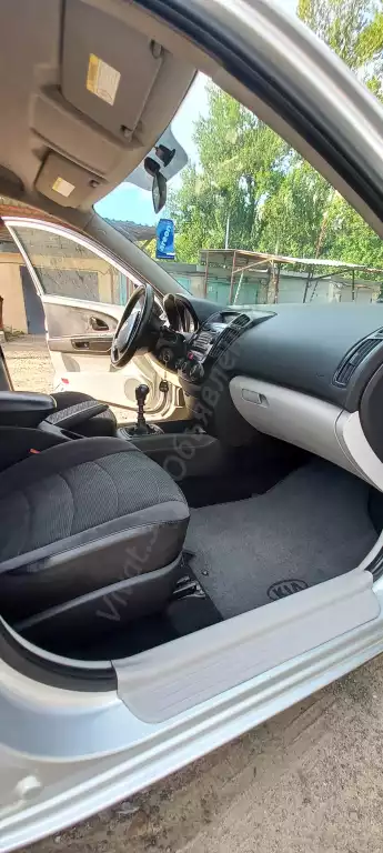 Продам автомобиль Kia Ceed - 2008 г.в