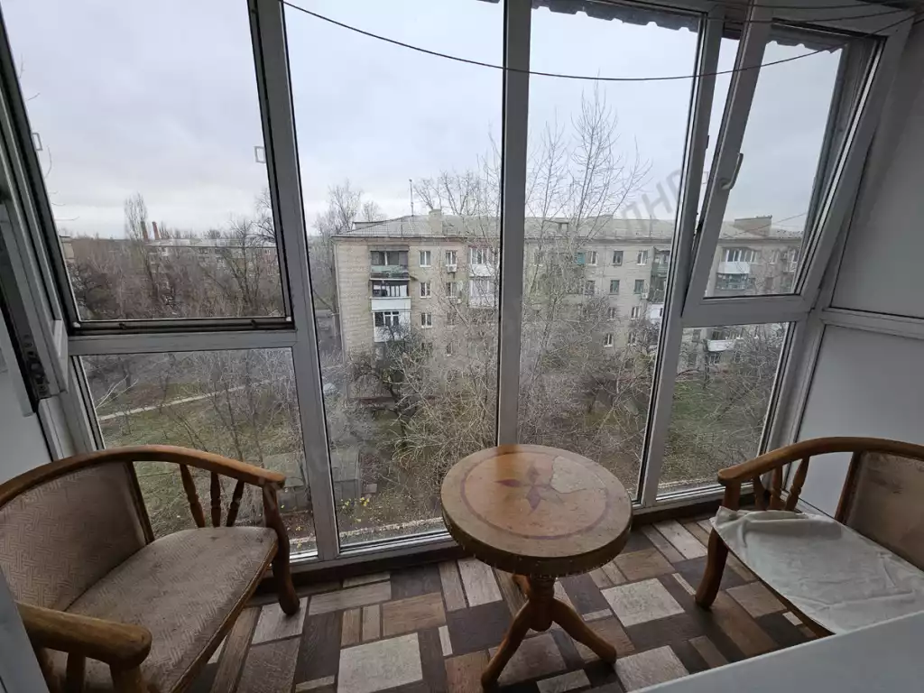 Продажа квартиры, 2 комнаты, 46 м², агент