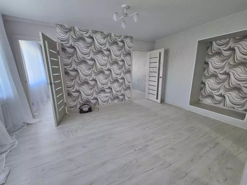 Продажа квартиры, 3 комнаты, 46 м², агент