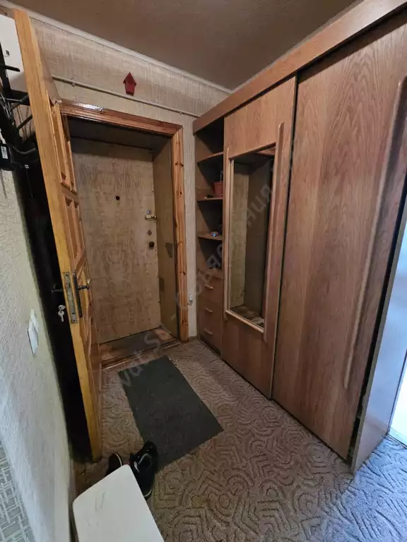 Продажа квартиры, 3 комнаты, 62 м², агент