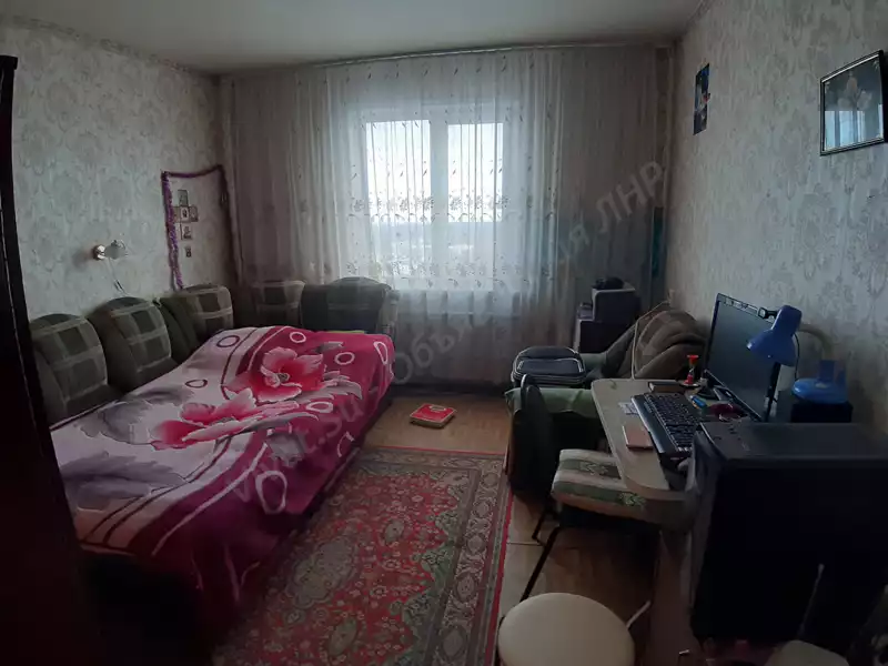 Продажа квартиры, 2 комнаты, 55 м², агент