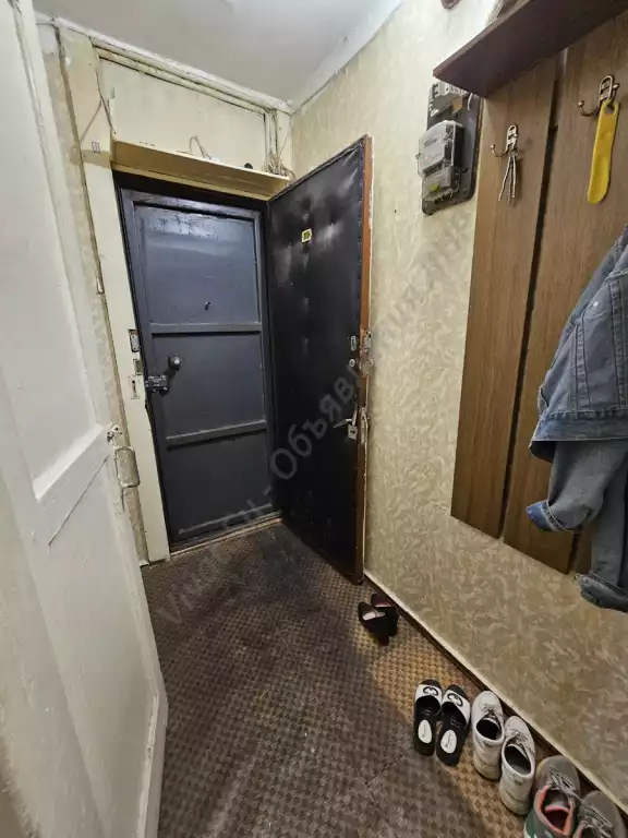 Продажа квартиры, 3 комнаты, 60 м², агент