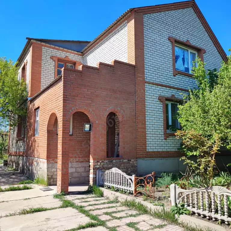 Продам дом, 265 м², 18 сот.