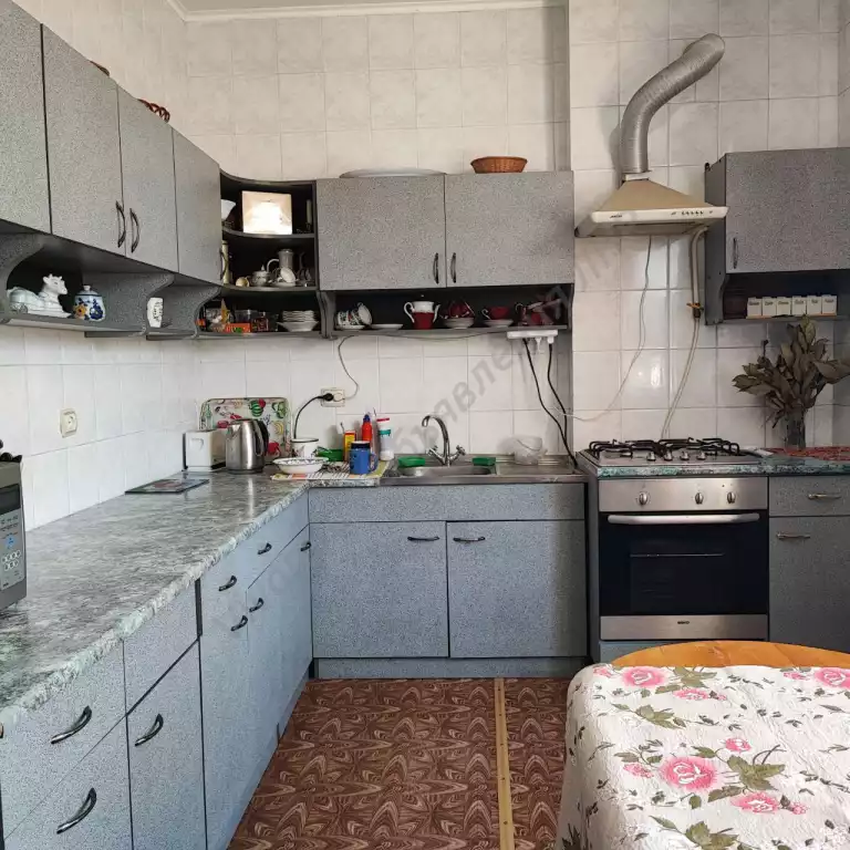 Продам дом, 265 м², 18 сот.