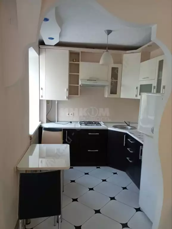 Продажа квартиры, 2 комнаты, 46 м², агент