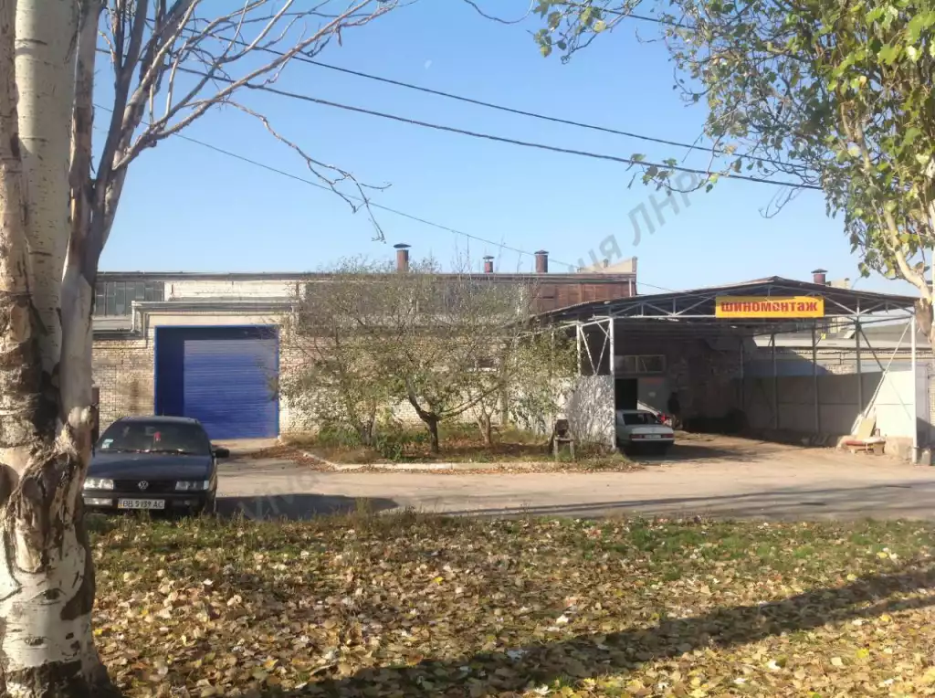 Помещение свободного назначения, 1300 м², от собственника