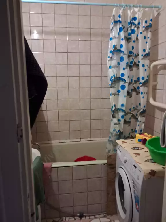 Продажа квартиры, 3 комнаты, 69.1 м², от собственника