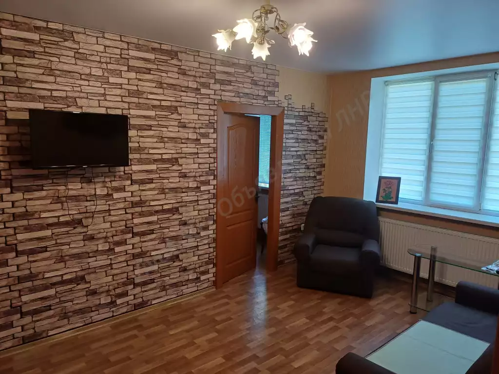 Аренда квартиры, 3 комнаты, 60 м² агент