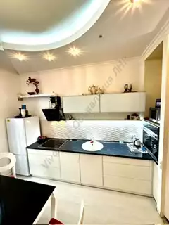 Продажа квартиры, 2 комнаты, 55 м², агент