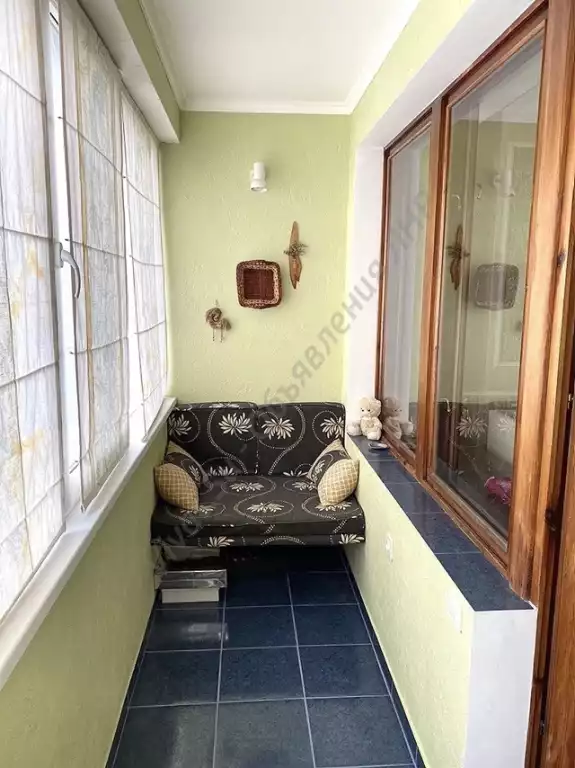 Продажа квартиры, 3 комнаты, 75 м², агент