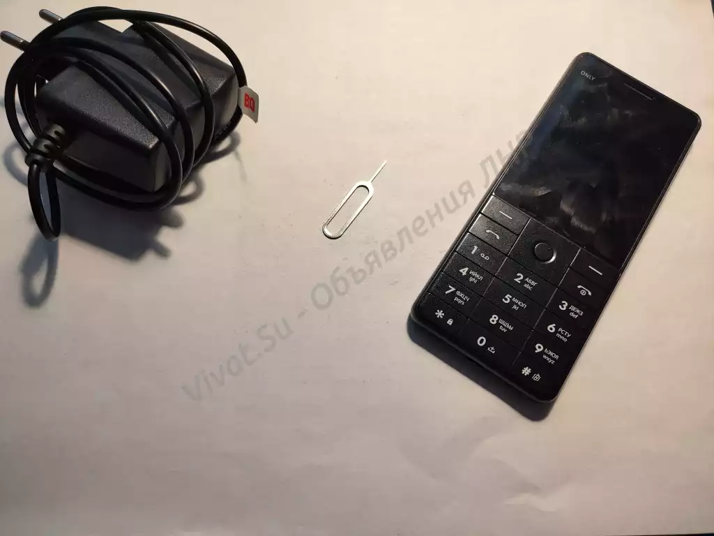 Кнопочный телефон BQ 2815 Only