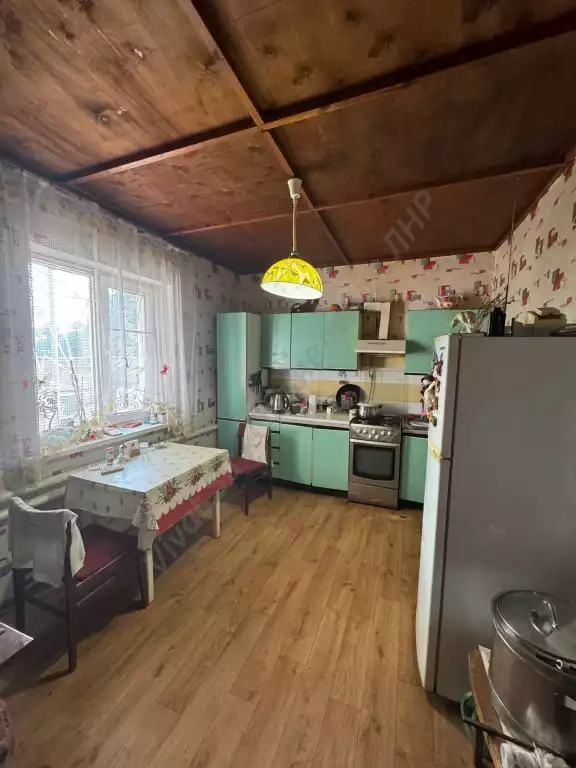 Продам дом, 160 м², 10 сот.