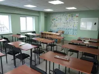 Помещение свободного назначения, 1661 м², агент