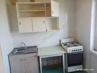 Продажа квартиры, 3 комнаты, 71 м², агент