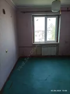 Продажа квартиры, 3 комнаты, 71 м², агент