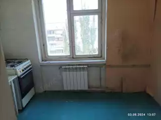 Продажа квартиры, 3 комнаты, 71 м², агент