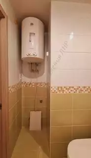 Продажа квартиры, 3 комнаты, 60 м², агент