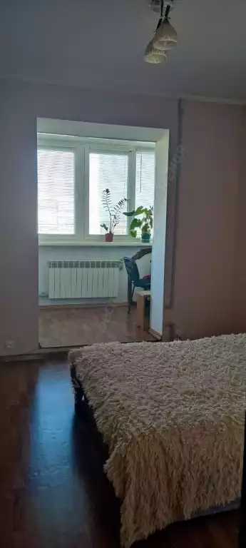 Продажа квартиры, 3 комнаты, 74 м², агент